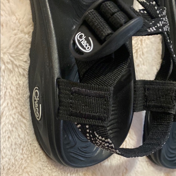 Chaco Women's Black Sandals - Picture 6 of 7